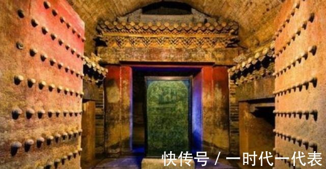 历朝历代#盗墓贼都看不下去的小王爷墓,打开之后专家都惊呆了!