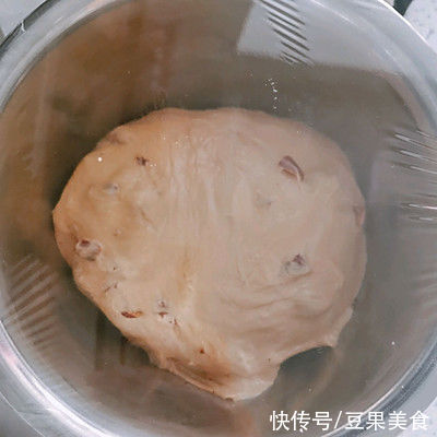 早餐｜奶香红枣吐司居然可以这么好吃