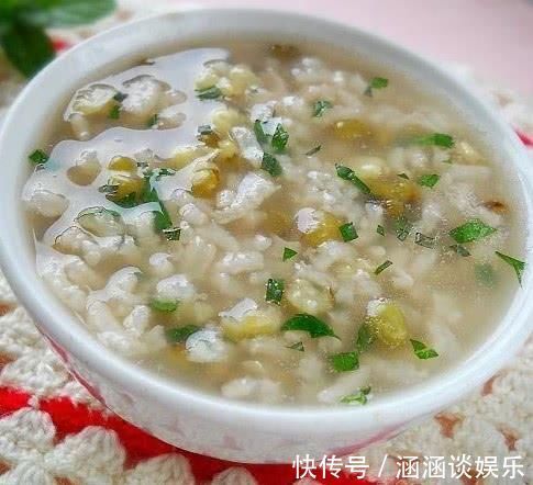 苹果|绿豆和它一起煮，等于天然泻药，排出隔夜宿便，赘肉悄悄溜走！