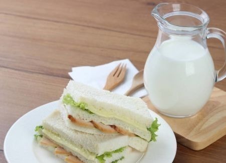 骨骺线|孩子骨骺线闭合前,会有3个变化,家长做好2点,孩子多长8公分