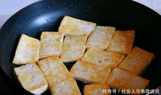  《中餐厅》主推的这道菜，在家做成本不足4元钱，出锅比肉还香