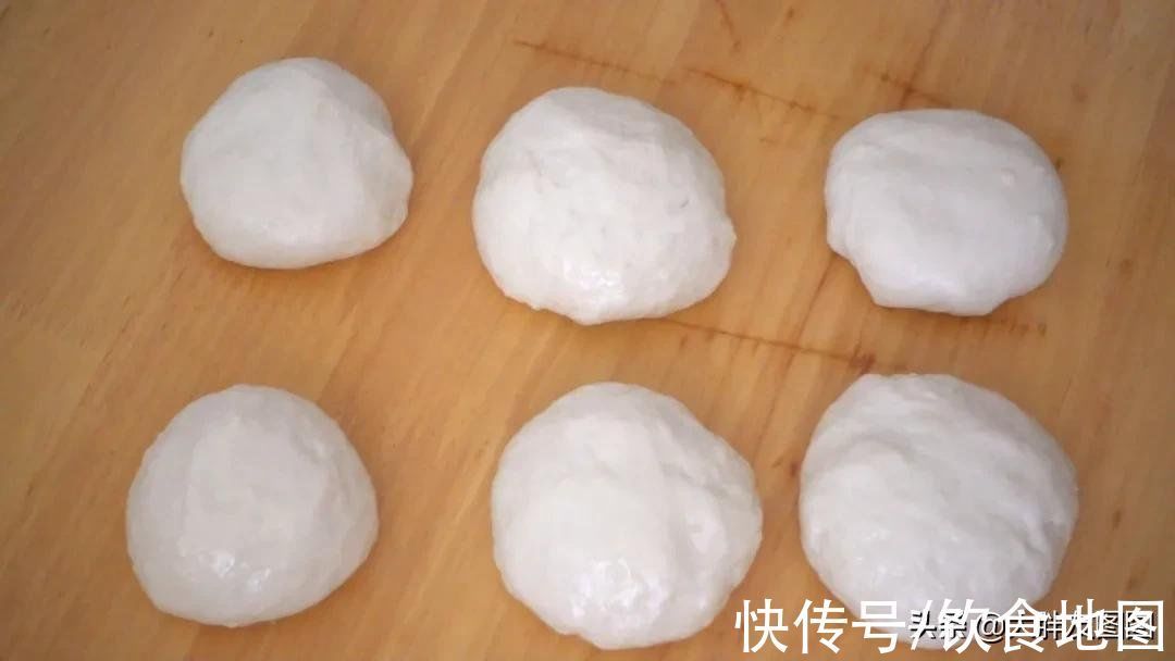 4种材料,不发酵,不用烤箱,自制起酥煎饼,香喷喷的面食