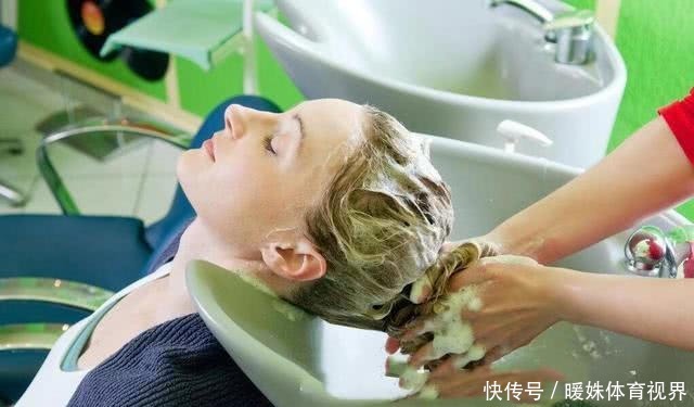 头发隔多久洗一次最好？很多人还不知道，难怪头发越掉越多
