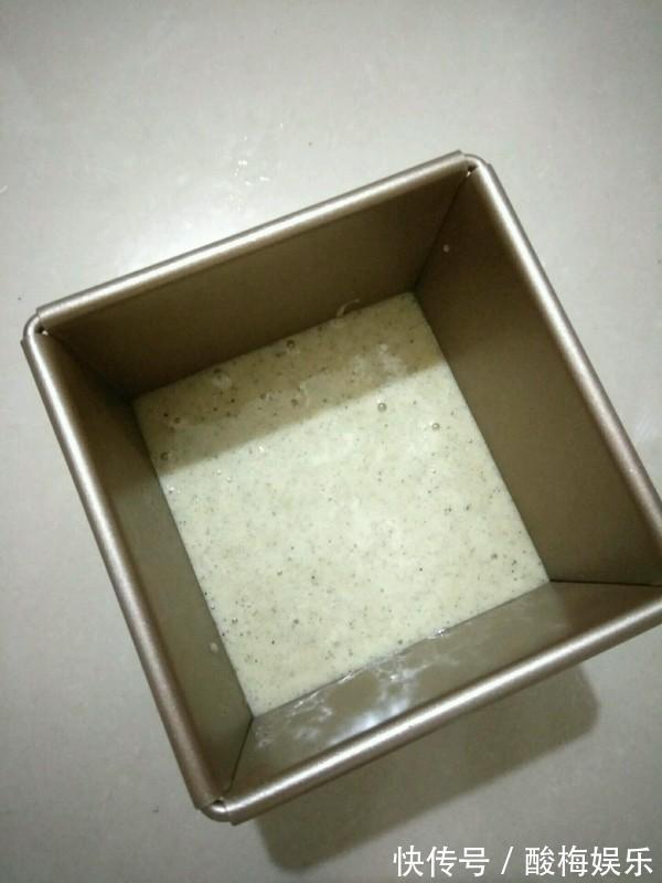 黑芝麻 白发最大的“克星”,家家户户有,常吃头发乌黑,再也不用染发了