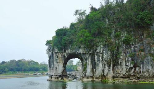 你知道吗中国最牛三线城市，外国人眼中必去的地方，都说风景太美想住这里