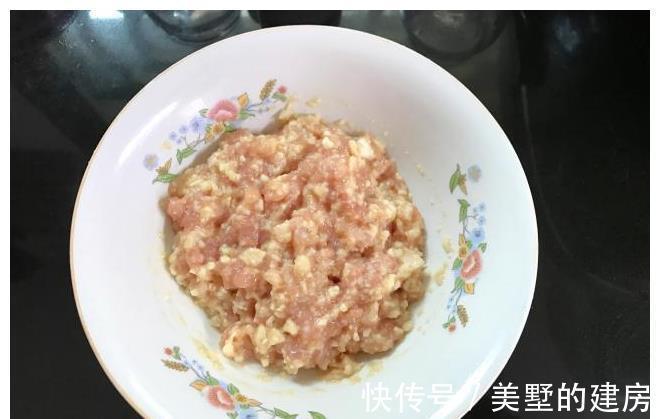 蒸鱼豉油|入秋后这菜每周必做，不加一滴油，蒸一蒸10分钟上桌，鲜香嫩滑