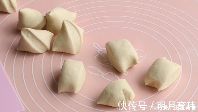 发面|包子别再发面了，教你新吃法，皮薄馅儿大，比发面的好吃10倍！