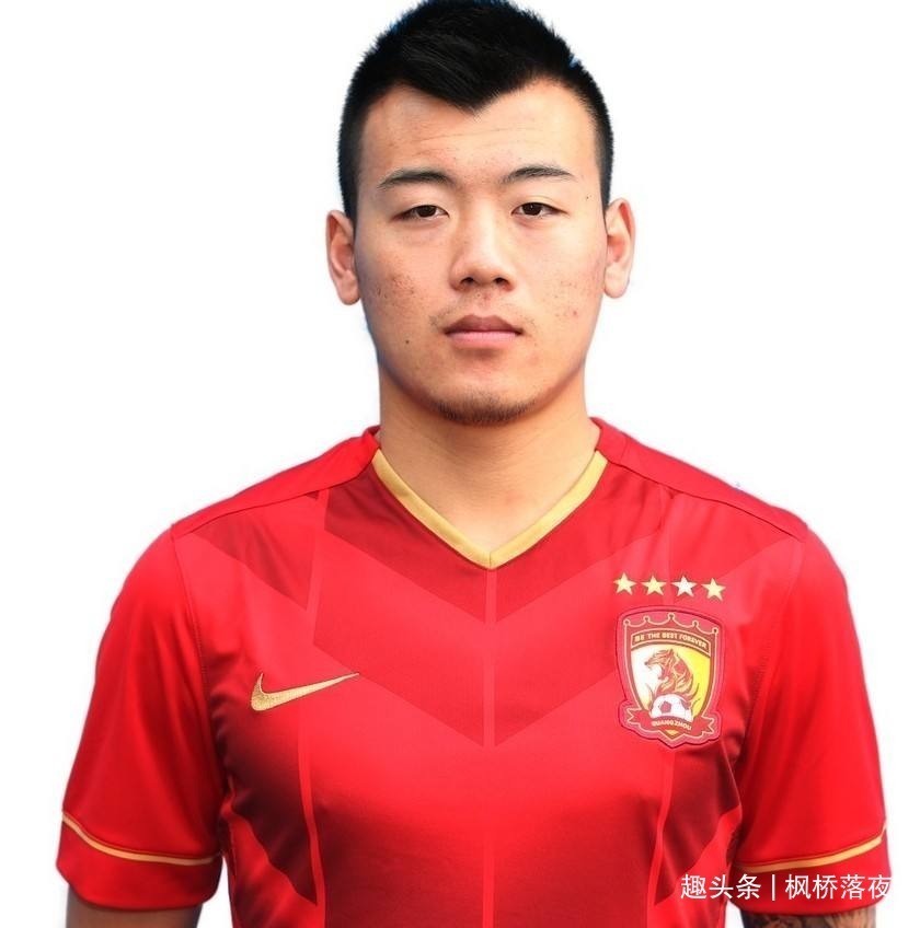 辽足|27岁恒大弃将高调回归中超!先在中甲夺冠,接着又破上港大门!