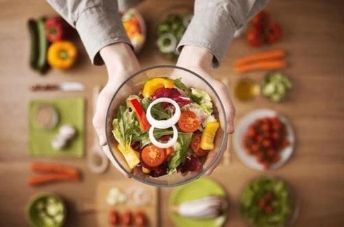 豆腐|糖尿病得人能吃豆腐?医生:秋季要保护胰岛,尽量避开“2白”!