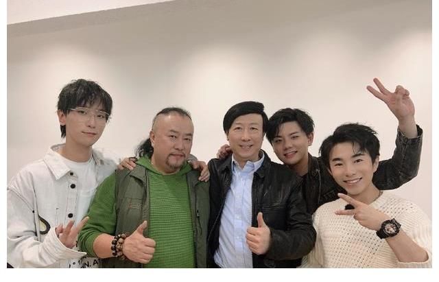 羊仔|钱文青丨一个一心只想在美食超话混的配音演员