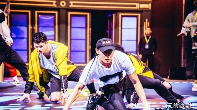 隔壁|《这街4》将开录,又从隔壁挖导师?唯一对手街舞团还能播吗?