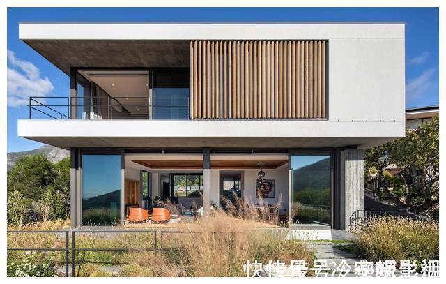 魔鬼峰|看了她家的超大院子,我的152㎡套房“不香了”,大家看看什么水平