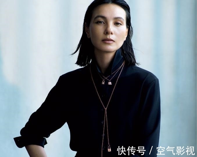 配饰|入秋穿搭如何惊艳四座?快快换上“衬衫”,3个穿搭心机秒成高手