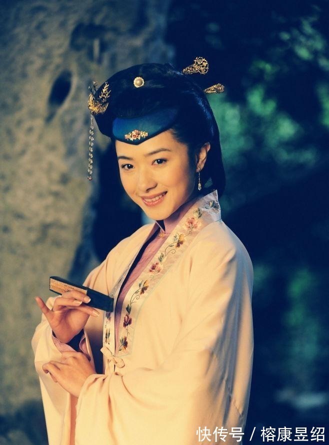 女装#遍身女衣者,尽是读书人:女装盛行后,这个朝代灭亡了