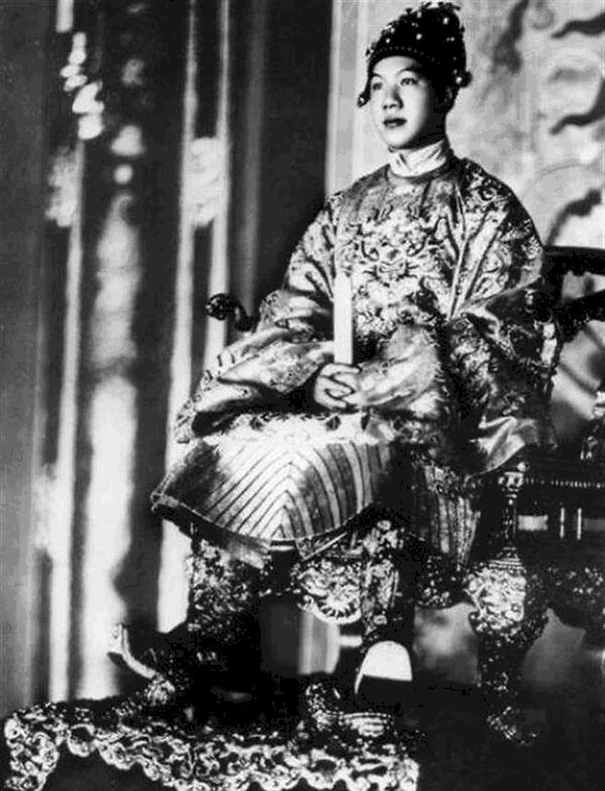 异教徒|越南阮朝皇帝不娶异教徒,阮有氏兰是异教徒,为何被立为皇后