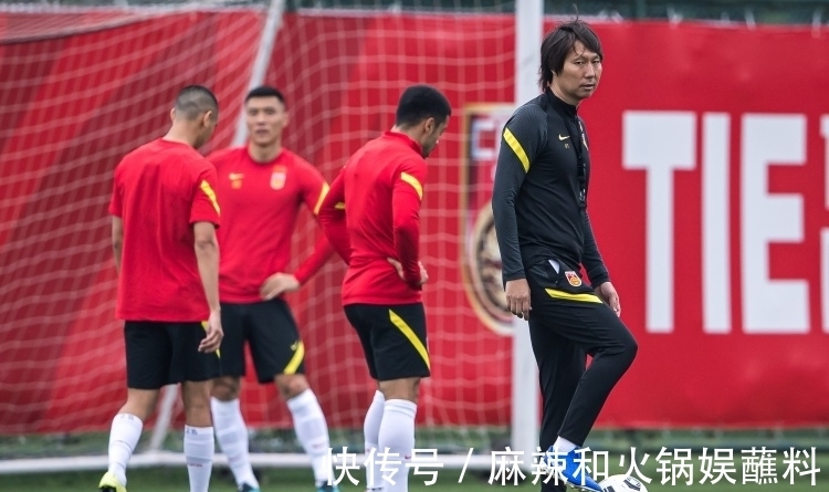 中国足球|德罗巴:中国球员职业素养不高,喝酒、泡妞才能吸引他们的注意力