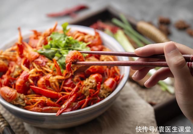 肝脏|43岁女子,从肝硬化到肝功正常,医生常吃1物,肝脏慢慢柔软