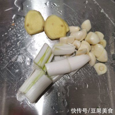 炒鸽子这么好吃，大饭店的经常这么做，