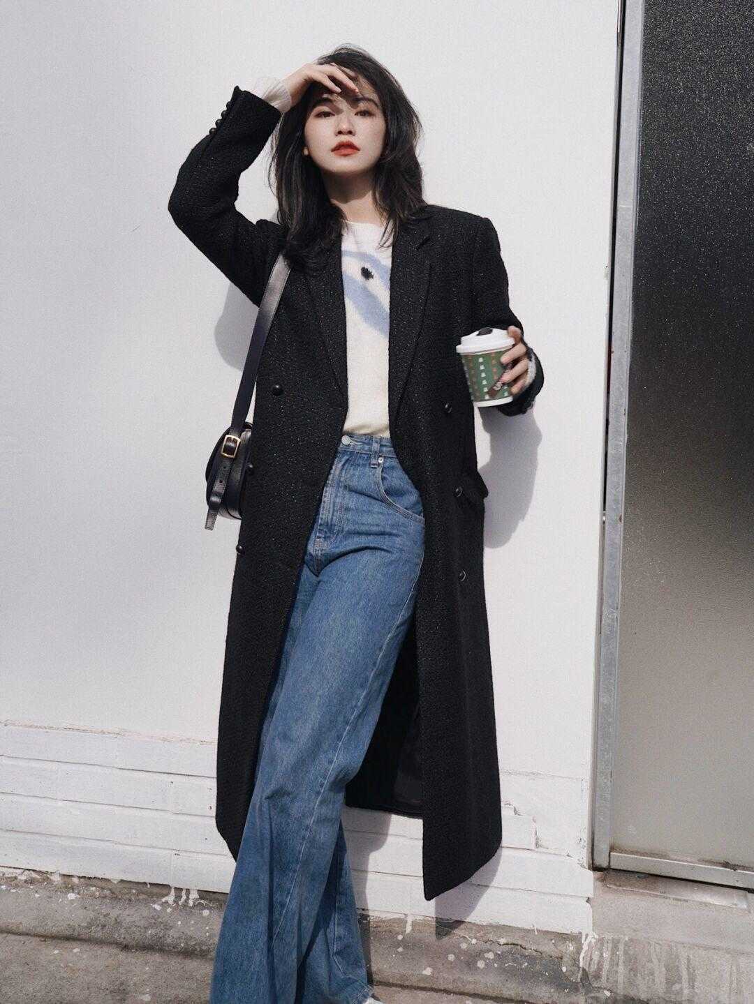 穿搭 简约大气的极简风穿搭,舒适随性又不挑人,每一套都能照穿