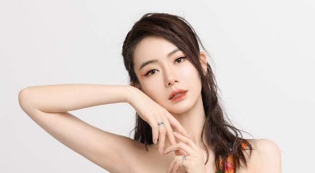 双眼|如何拯救“天生小眼睛”掌握这些方法,就能自然放大双眼