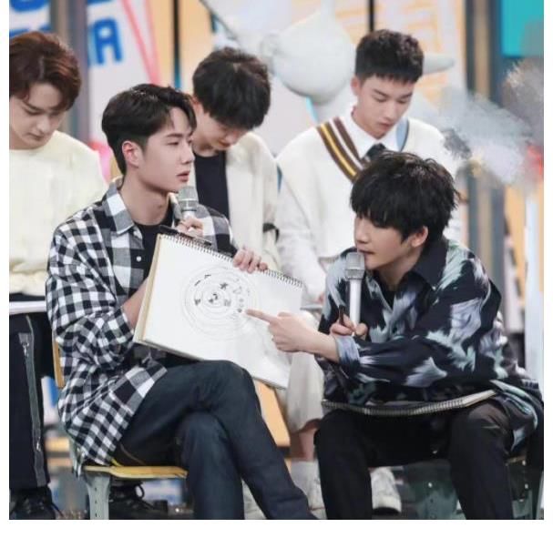 《天天向上》改版后收视创新高,王一博再被嘲,这个锅背得很冤枉