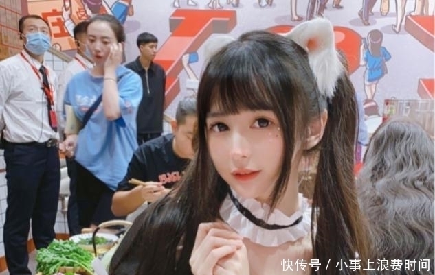 网红|30岁网红天生娃娃脸，双马尾造型像动漫美少女，却被网友喷装嫩