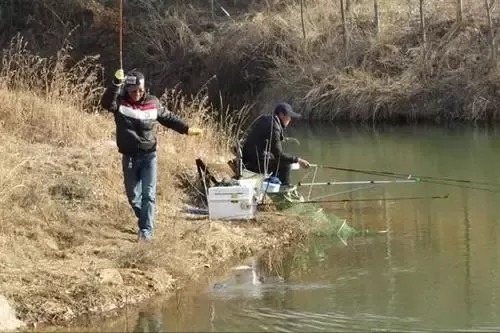 冬天会走钓,渔获少不了,几个关于冬季走钓的小技巧