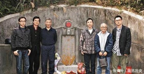叶问|李小龙曾拜其为师,一代宗师安眠之所香火不断!