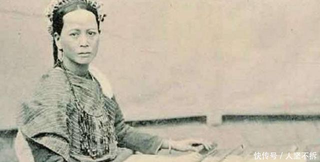 真实|清朝真实老照片瘦弱不堪的士兵，最后一图来自异国的美女