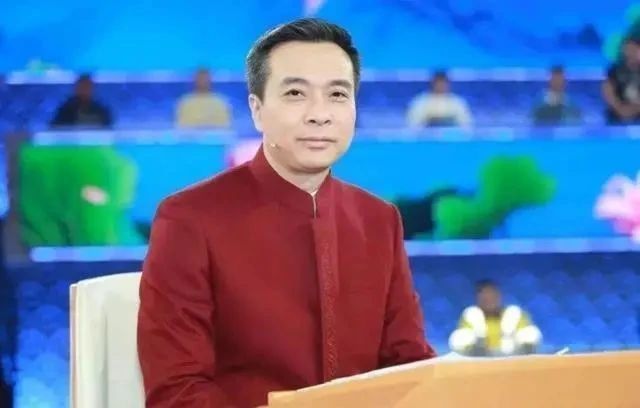 启功体&康震书法没让粉丝失望,儒雅细腻,字如其人,略带“启功体”笔意