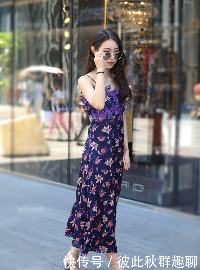 穿出|连衣裙让你尽显时尚优雅,更穿出柔美的女人味