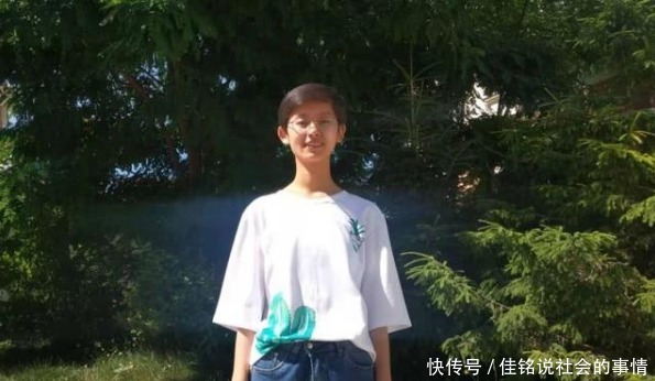 宁夏|宁夏女状元家境贫苦，大学前没用过手机，后以总分688考上北大