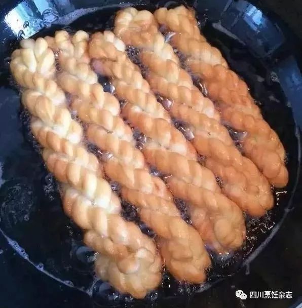 3步详解发面步骤VS名小吃搓绳麻花制作方法~