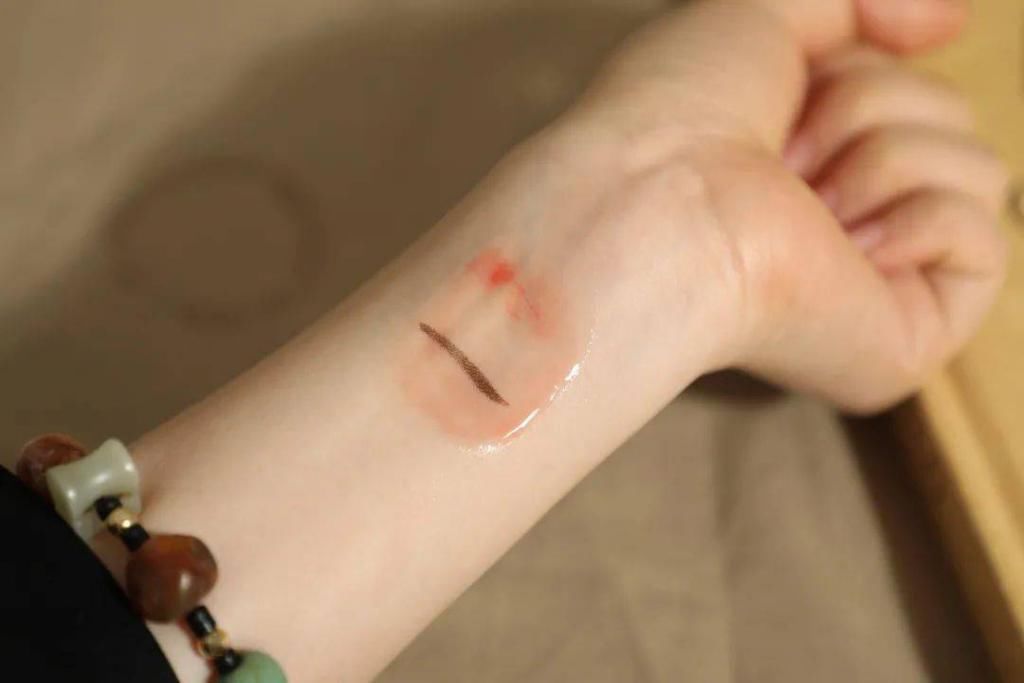 爆！50块钱的卸妆产品居然比500的好用？