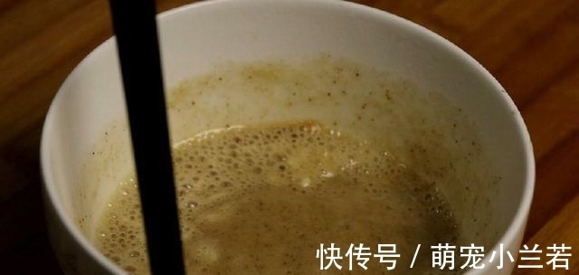 小董|想吃烧饼不用排队买,教你在家做,咬一口直掉渣,做法简单又好吃