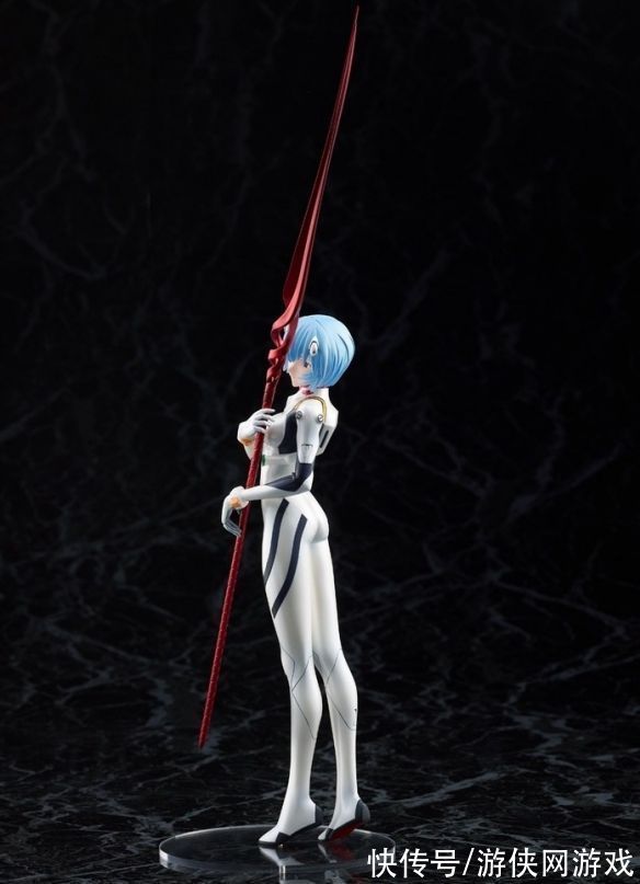 lion|《EVA》綾波麗手辦：手持朗基努斯之槍！表情溫婉動人