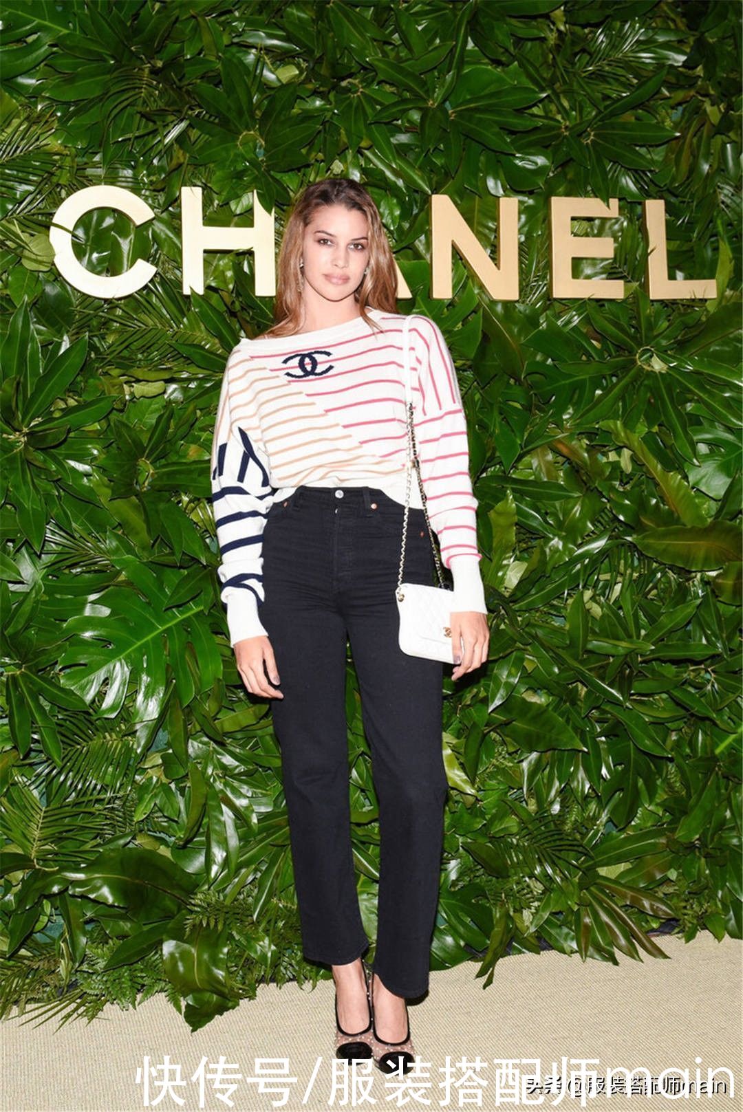 条纹衫选对款式，搭对下装才能在路人中脱颖而出