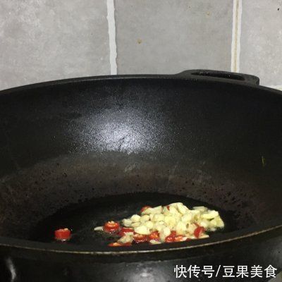 这道凉拌儿菜，每天吃都吃不够