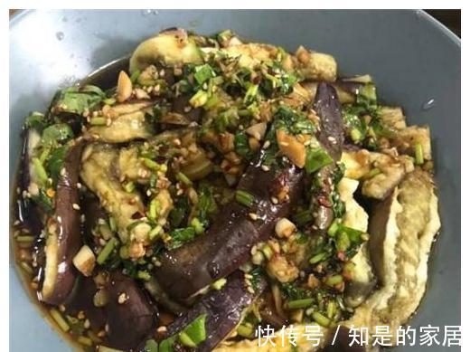 我家茄子从不用油炒,碗里一放,软烂入味,一锅米饭不够吃!