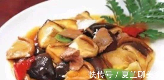 青椒木耳炒腐竹|美食推荐干煸鸡块、香干炒花菜、青椒木耳炒腐竹、葱油鲜香菇