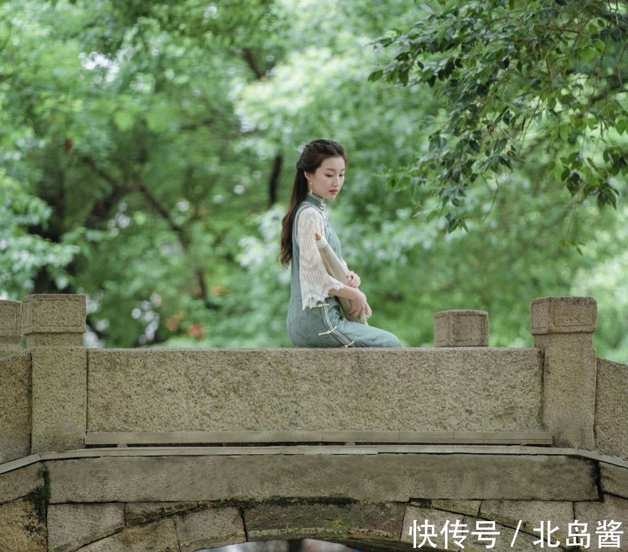 一叶舟&格律诗：尺步慢行千里远，寸阴若岁足风流