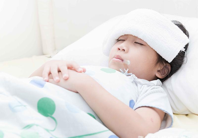 发烧|为什么我的小孩每个月发高烧和喉咙发炎,吃什么才能提高免疫力?