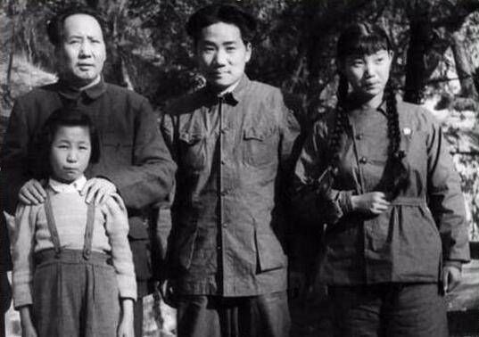 毛主席|毛岸英牺牲后，妻子过得如何守寡12年，去朝鲜完成主席临终遗愿