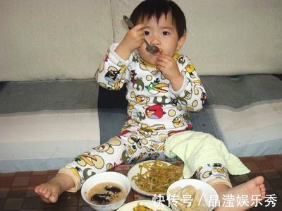 饮食习惯|4岁男童吃半年“毒早餐”,经常生病还不长个,有些家长天天喂