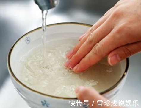 煮米饭，直接加水煮是大错，多做2步，米饭松软香甜，颗粒分明