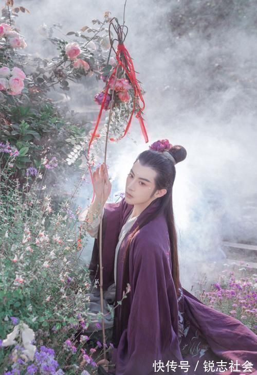 茱萸$真·花美男|穿汉服还要在头上戴花,本以为会奇怪,但被惊艳到了