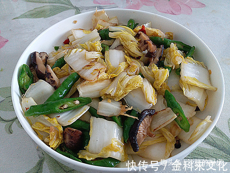 此物不是大白菜，钙含量却是大白菜的3倍，补钙补钾，甜嫩鲜美