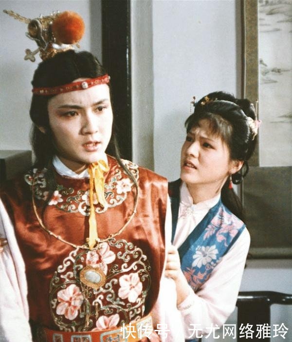  矛盾|《红楼梦》里林黛玉称袭人为嫂子，是开玩笑还是讥讽？