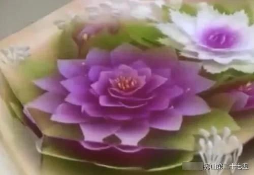 下手|居然能把冰粉做得这么美,看着都舍不得下手破坏,是大神无疑了