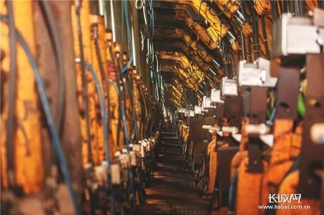 电液|冀中股份:全国首个智能化矸石充填工作面建成